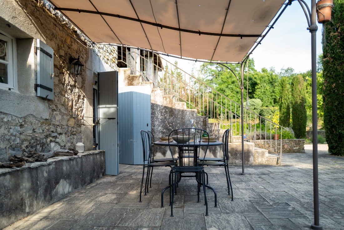 Terras bij woonkeuken